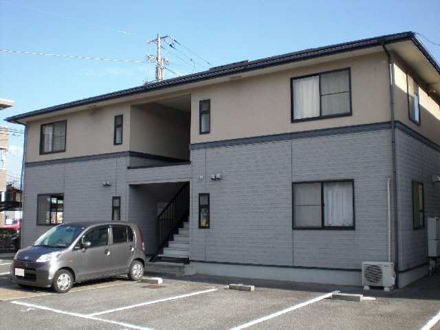 建物外観　完成写真