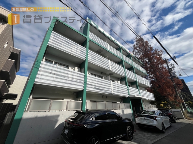 建物外観　駅近ですが静かな環境です。