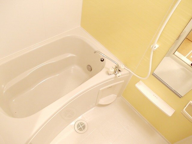 バス・シャワールーム　日々の疲れを癒すお風呂付です