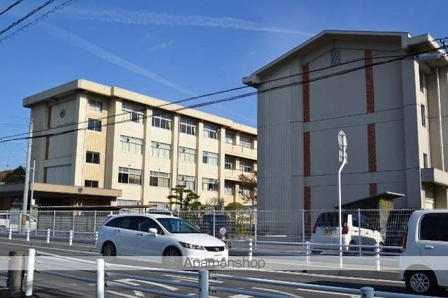 小学校　岡山市立平井小学校（小学校）まで2262m