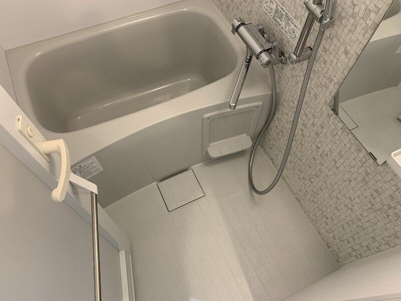バス・シャワールーム　バス