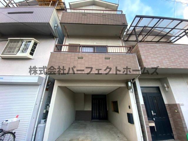 建物外観　外観は落ち着いています