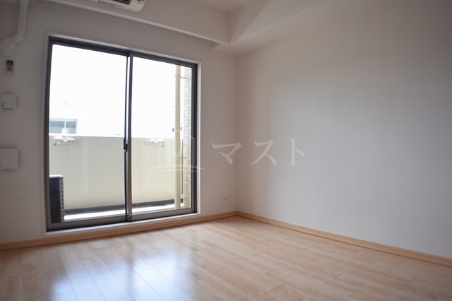 居室・リビング　別部屋参考写真