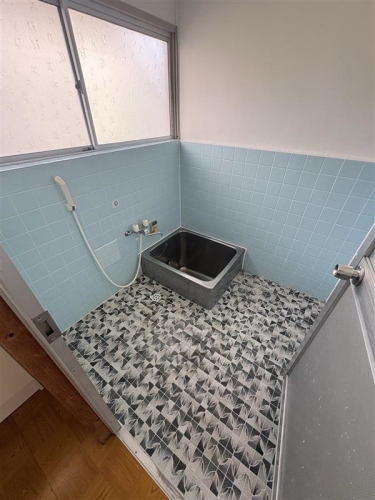 拾六町2丁目貸家の風呂写真