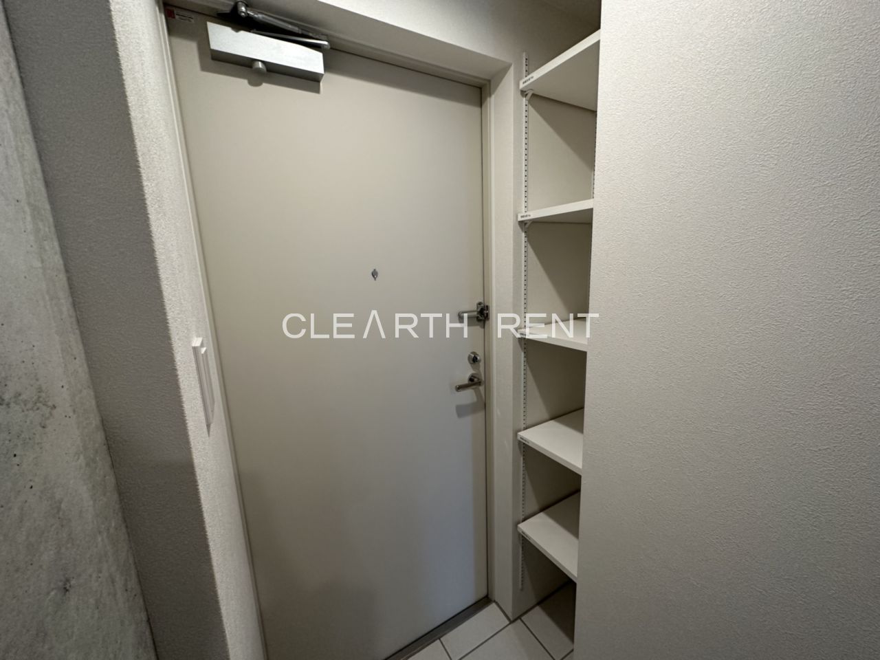 玄関　下足入れ