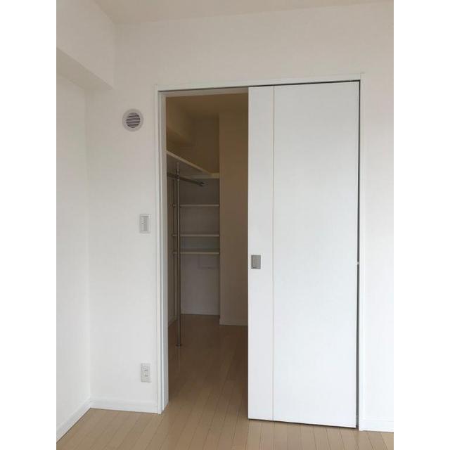 収納　※別部屋の参考写真です。