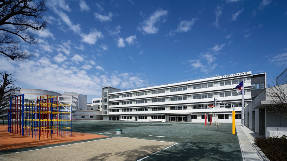 小学校　太子堂小学校（小学校）まで530m