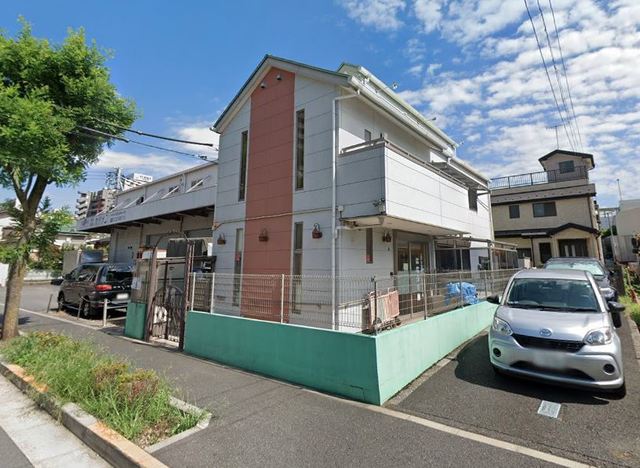 幼稚園・保育園　はな保育園（幼稚園・保育園）まで649m