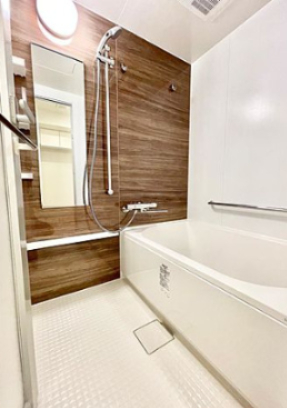 バス・シャワールーム　別部屋参考写真