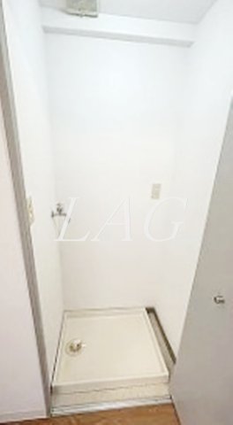 その他設備　室内洗濯置き場です。