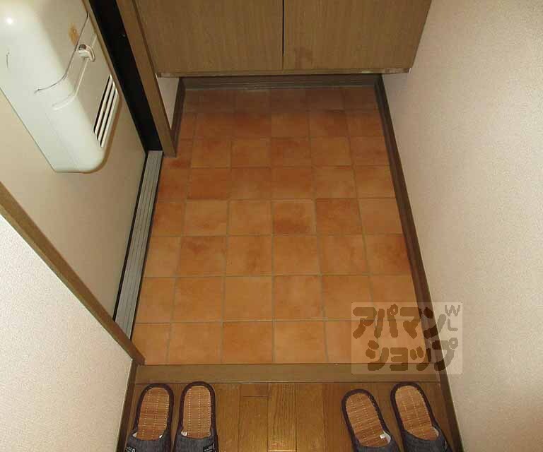 玄関　段差少な目