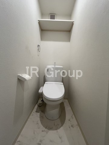 トイレ　※同シリーズの内装写真です。