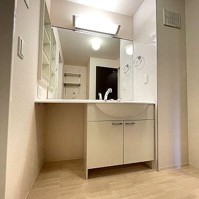 洗面設備　※写真は同シリーズ類似物件を含む為現況優先とさせて頂きます