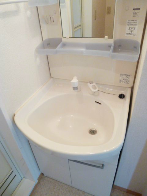 洗面設備　独立洗面台があります。