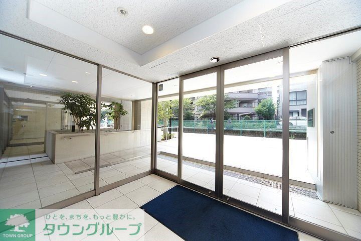 エントランス　エントランス