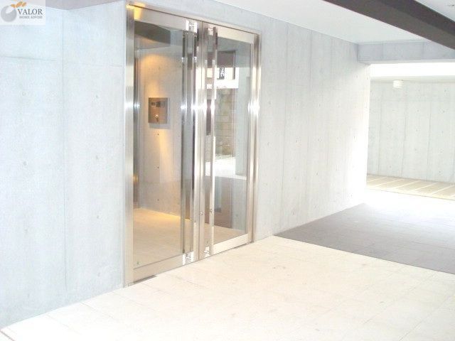 エントランス　エントランス