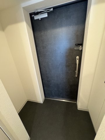 アドバンス神戸マリスIの玄関写真
