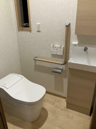 トイレ　清潔感のあるトイレです