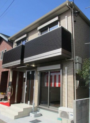 建物外観　落ち着いた雰囲気の外観です