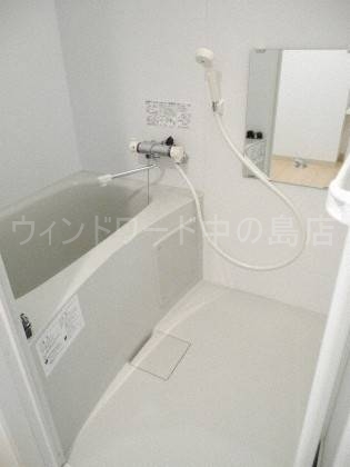 バス・シャワールーム　詳細は、ウィンドワード中の島店までご相談下さい。