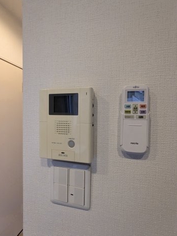 セキュリティ　☆安心のTVモニタ付きインターホン☆