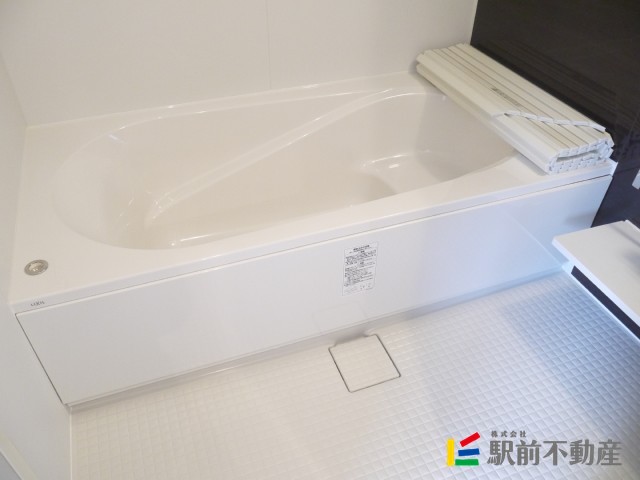 バス・シャワールーム　同型タイプの写真です
