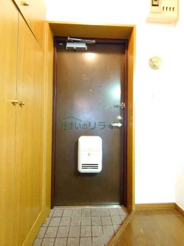 玄関　ルーブル三軒茶屋(別部屋参考画像)