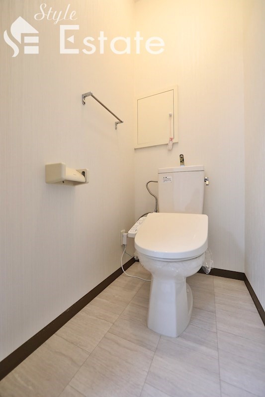 地下鉄東山線 藤が丘駅 徒歩10分 10階建 築23年のトイレ写真