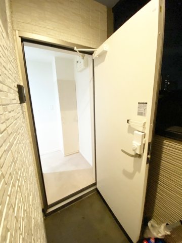 玄関　ゆとりのある玄関スペースです♪
