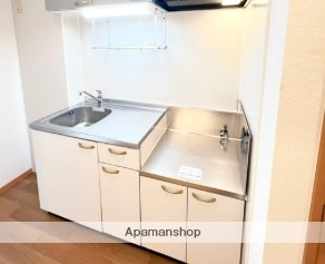 小田急江ノ島線 六会日大前駅 徒歩3分 2階建 築25年のキッチン写真