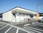 コンビニ　セブンイレブン甲府大津町店（コンビニ）まで900m