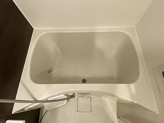 バス・シャワールーム　※別部屋の参考写真です。