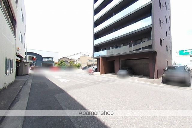 その他　前面道路（その他）まで0m