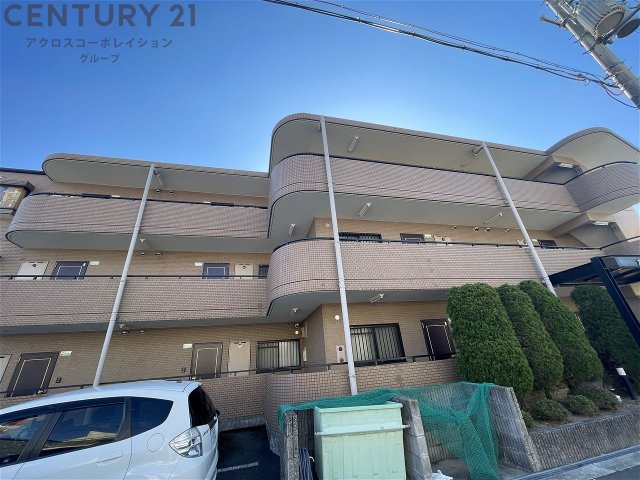建物外観　敷地内に駐輪場あります！