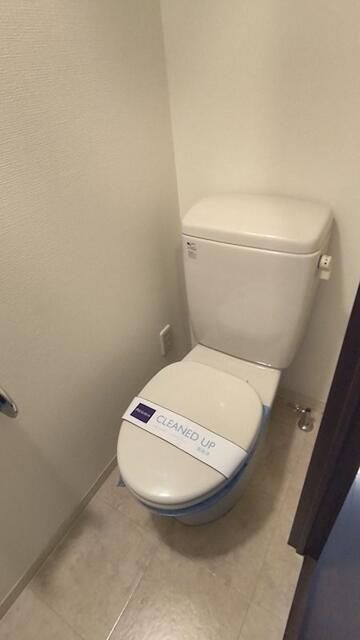 トイレ　参考写真です。リノベーション予定