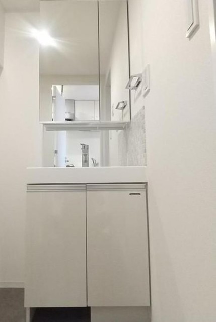 洗面設備　別部屋同仕様