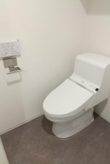 トイレ　別部屋同仕様