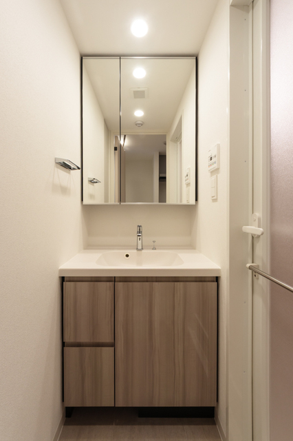洗面設備　※写真は同タイプ住戸です。