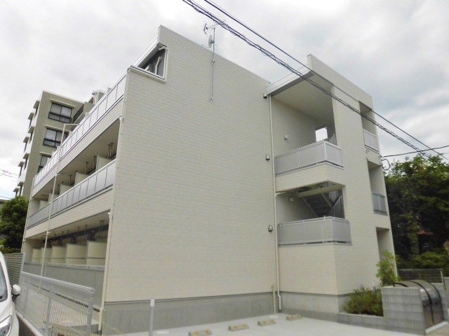 小田急江ノ島線 中央林間駅 徒歩5分 築9年