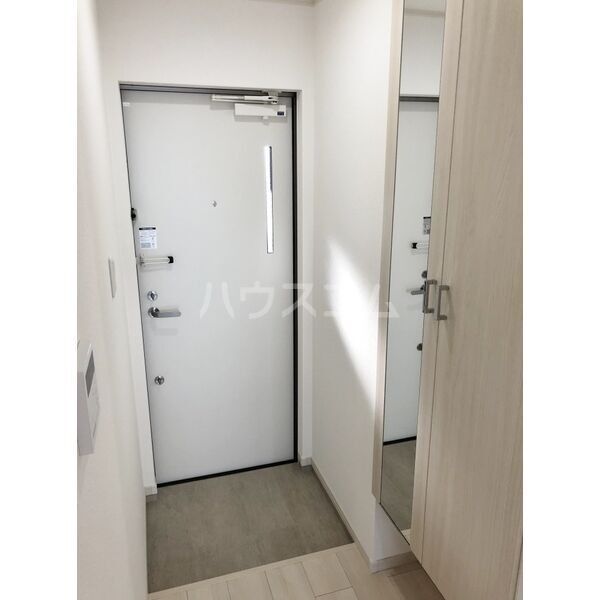アスピラシオン尾頭橋の玄関写真
