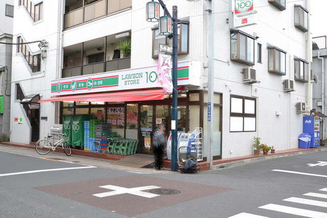 コンビニ　ローソン100（コンビニ）まで560m