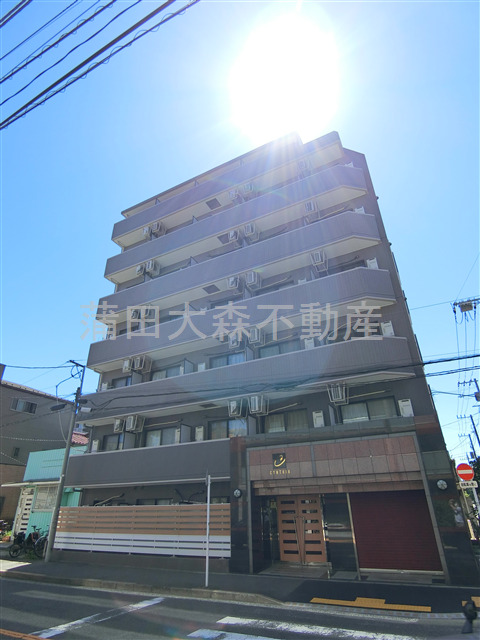 建物外観　2000年3月築　RC鉄筋コンクリート造地上7階建て1K総戸