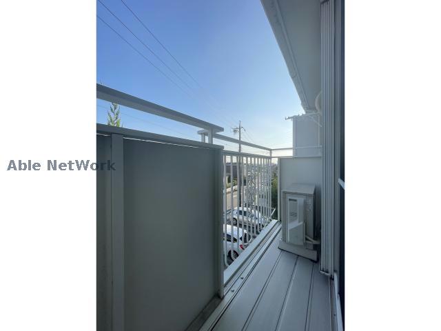バルコニー　※同物件、別部屋の写真です