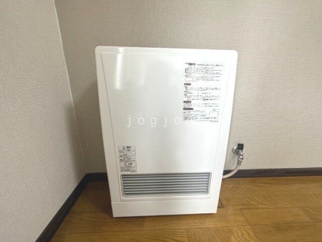 その他設備　着火が早いガスストーブです