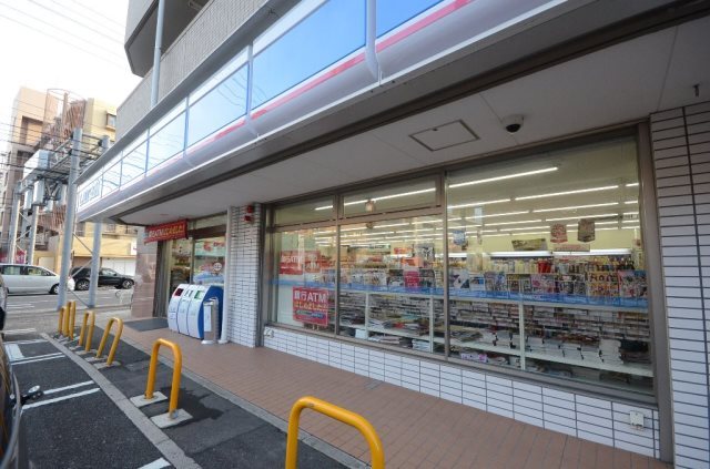 コンビニ　ローソン広島草津東一丁目店（コンビニ）まで75m