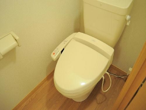 レオパレス華のトイレ写真