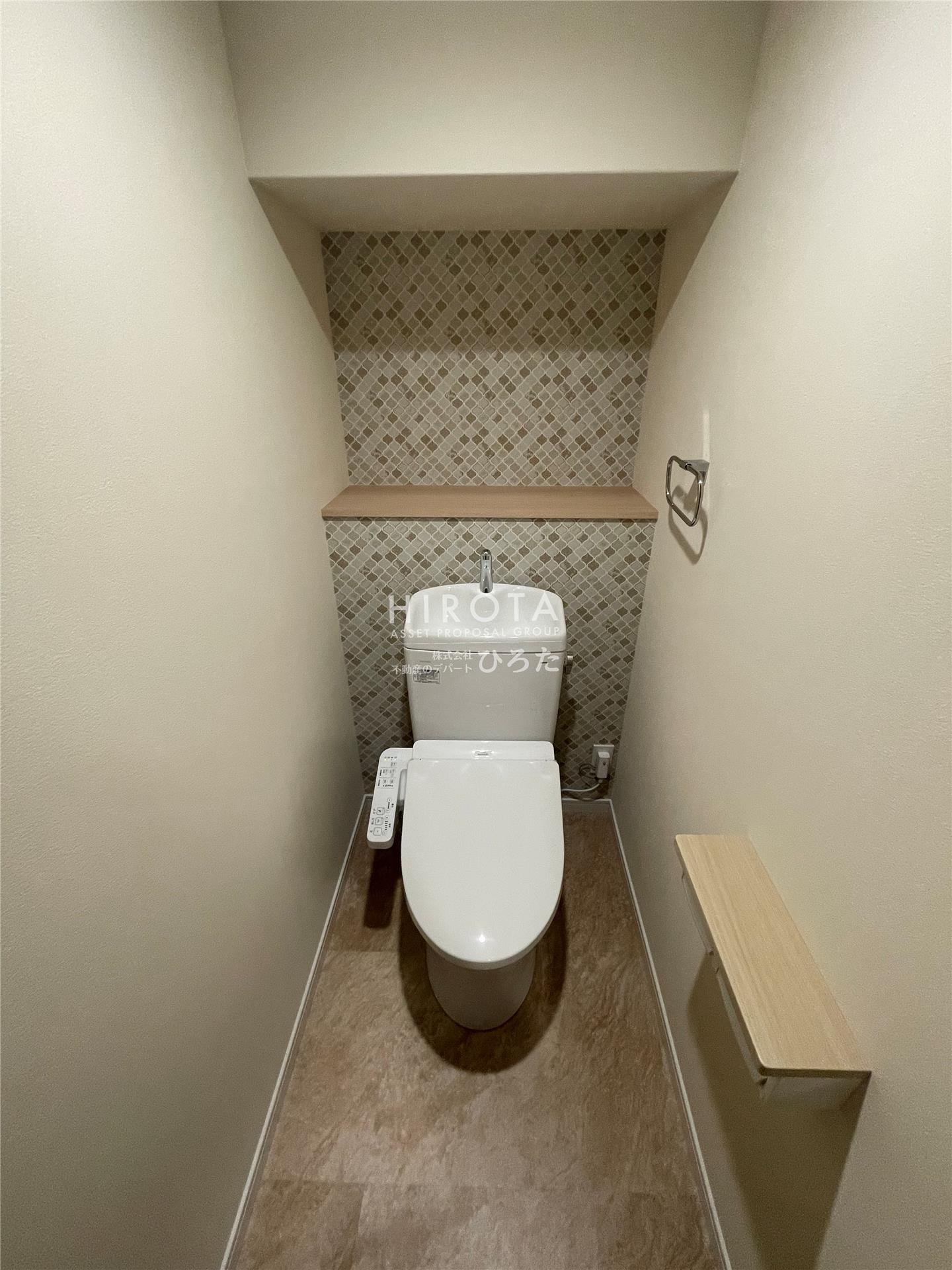 バースプレイスM折尾のトイレ写真