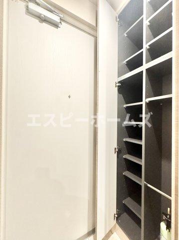 都営新宿線 西大島駅 徒歩2分 13階建 築8年の玄関写真