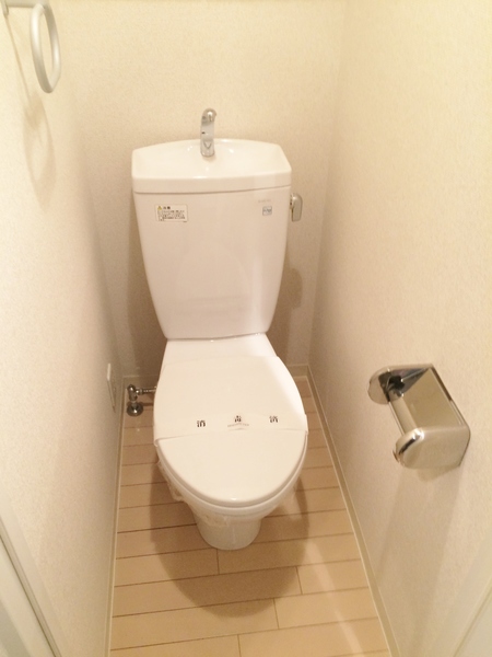 パレ・ホームズ東伏見のトイレ写真