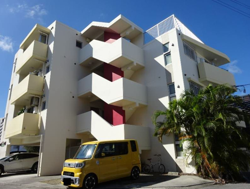 Ito Casa比屋根